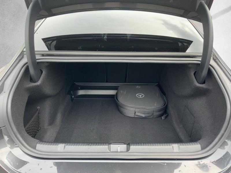 MERCEDES-BENZ EQE 350 4M NP € 91.848