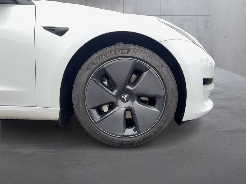 Tesla Model 3 Basis RWD