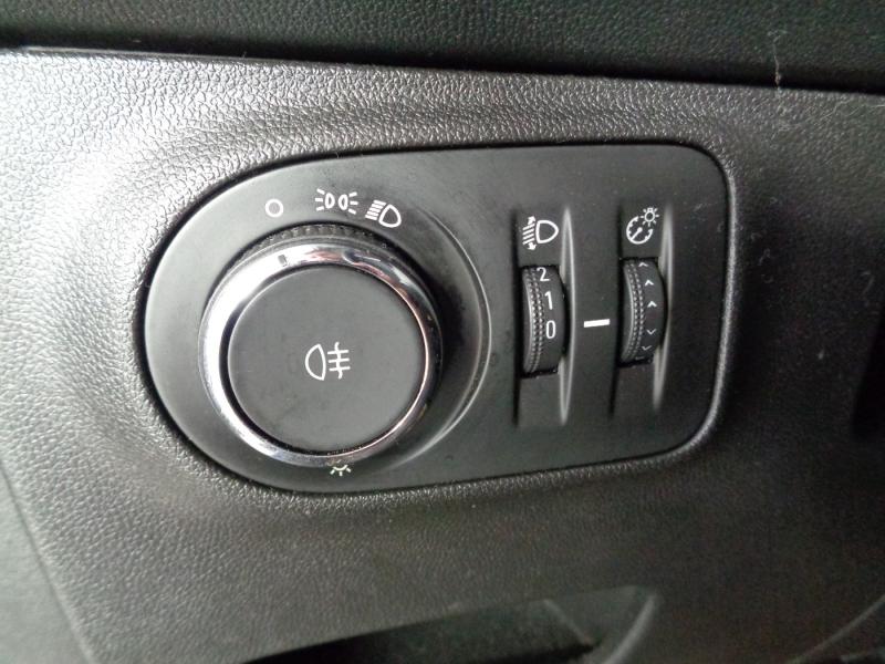 Opel CORSA 5T ED 1.4 75PS