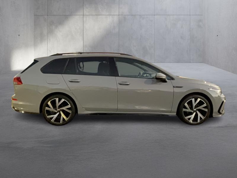 VW Golf Variant R-Line TSI