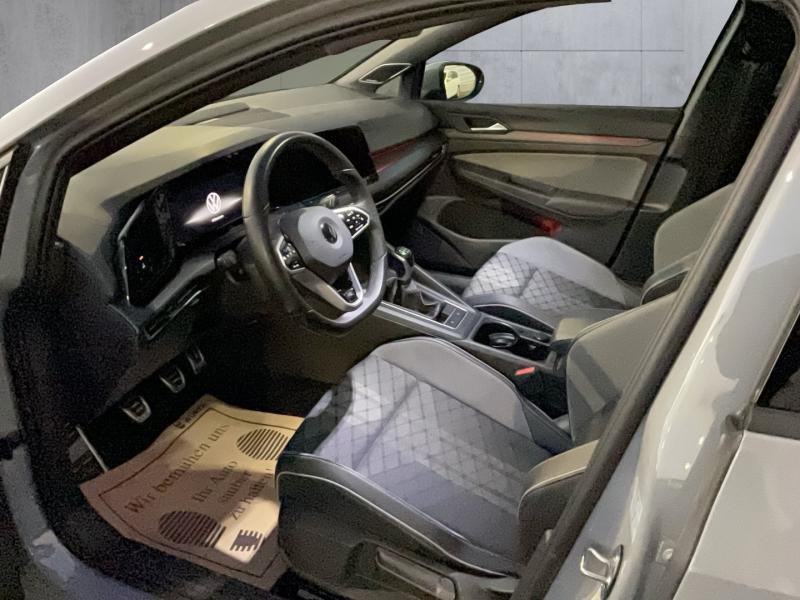 VW Golf Variant R-Line TSI