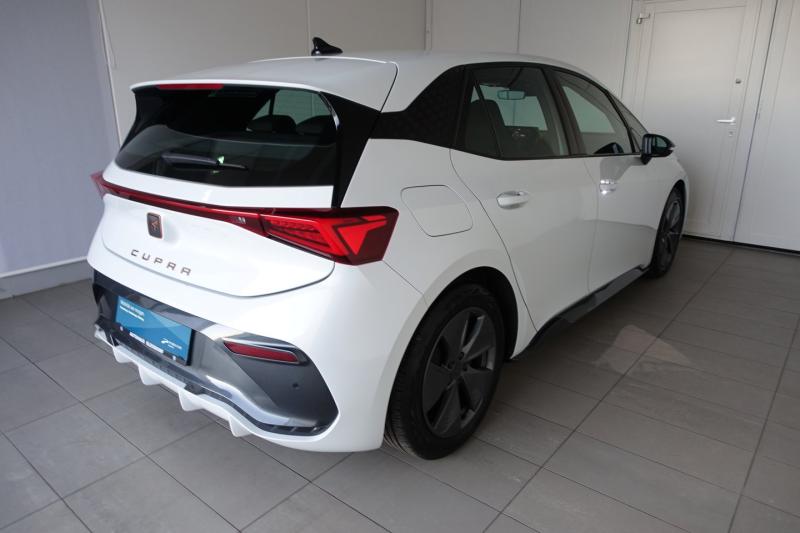 CUPRA Born 58/62 150kW/204PS