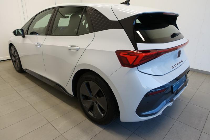 CUPRA Born 58/62 150kW/204PS