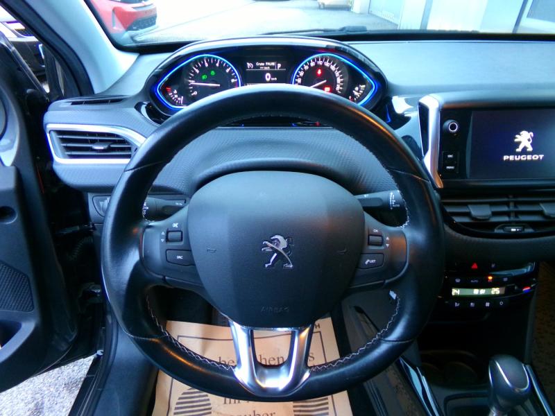 Peugeot 2008 1.2 PureTech 110PS  Aut.