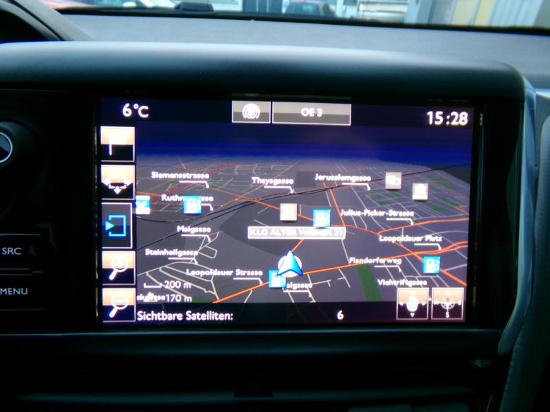 Peugeot 2008 1.2 PureTech 110PS  Aut.