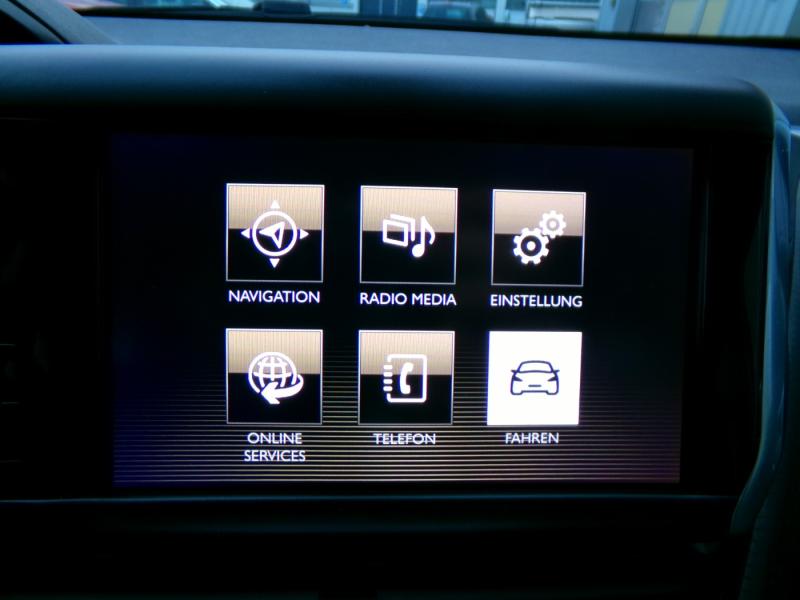 Peugeot 2008 1.2 PureTech 110PS  Aut.