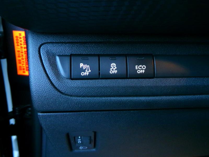 Peugeot 2008 1.2 PureTech 110PS  Aut.