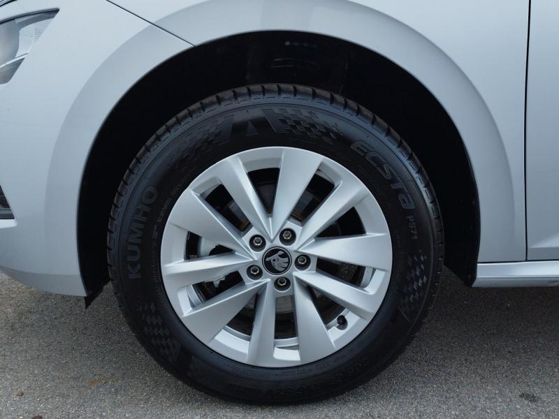 Škoda Kamiq Selection TSI DSG