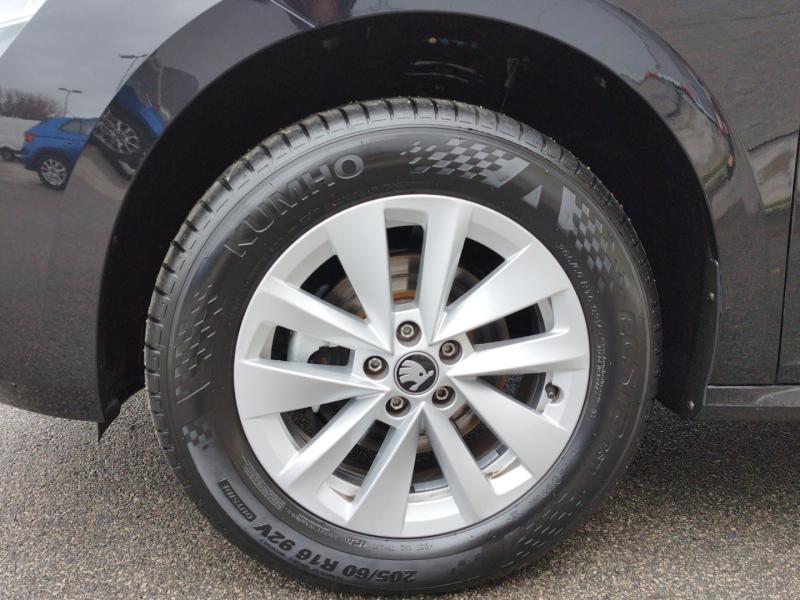 Škoda Kamiq Selection TSI DSG