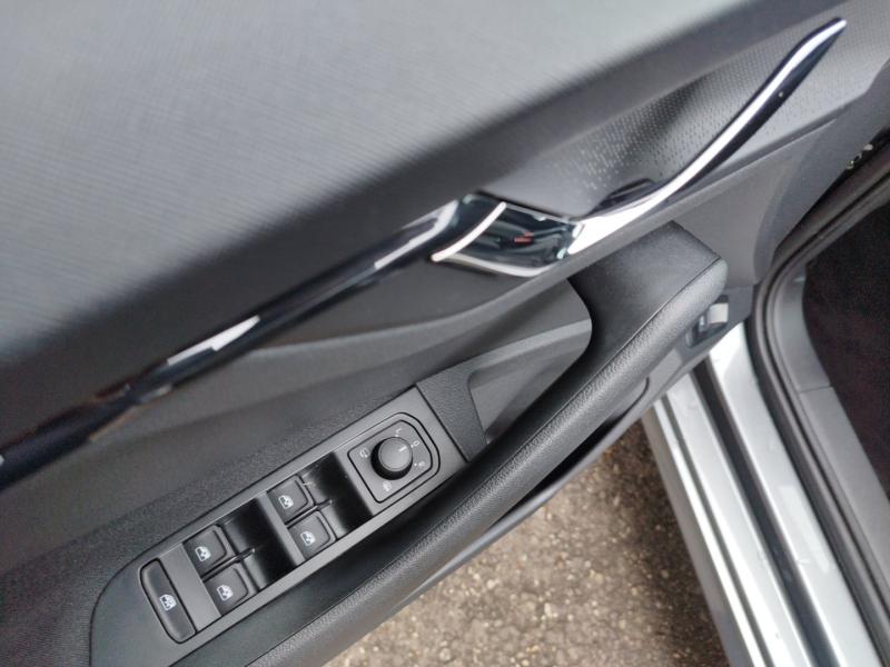 Škoda Kamiq Selection TSI DSG