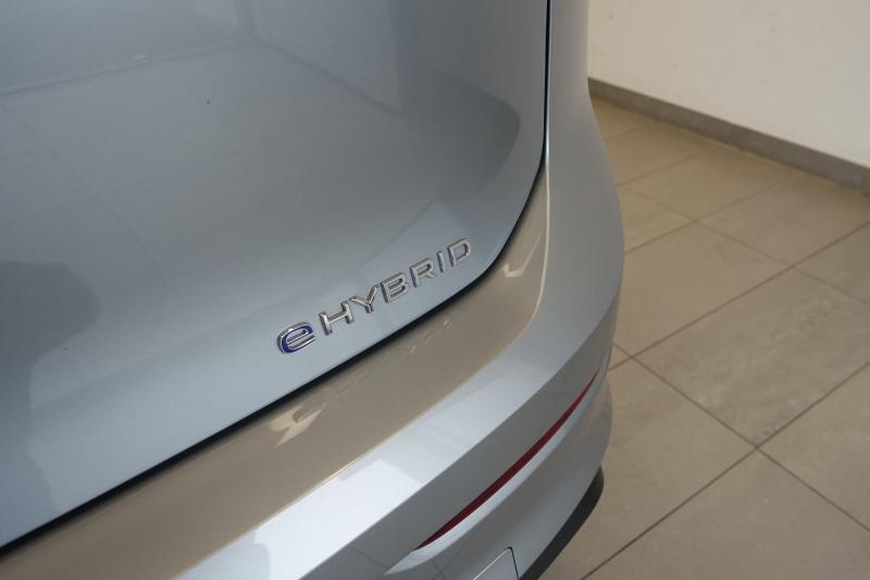 VW Golf Rabbit eHybrid DSG 150 kW