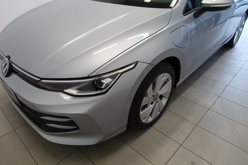 VW Golf Rabbit eHybrid DSG 150 kW