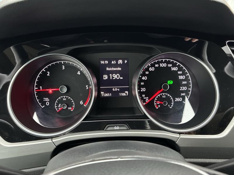 VW Touran Sky TDI SCR DSG 5-Sitzer
