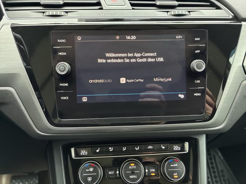 VW Touran Sky TDI SCR DSG 5-Sitzer
