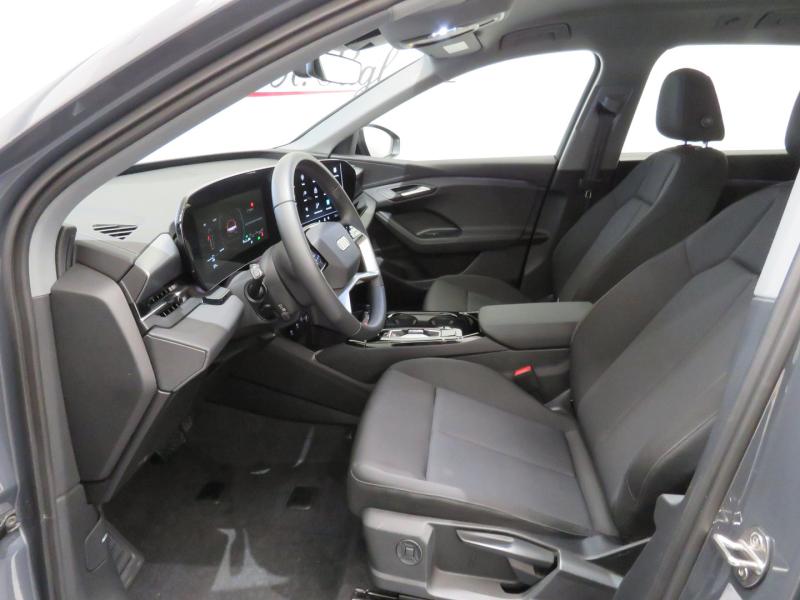 Audi Q6 e-tron quattro business