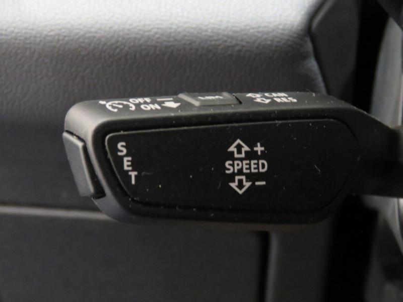 Audi Q6 e-tron quattro business