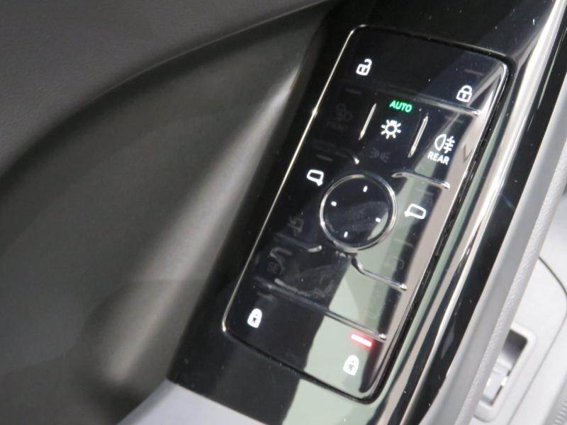 Audi Q6 e-tron quattro business