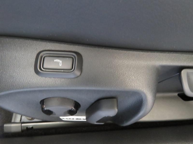 VW Passat Variant Business TDI DSG