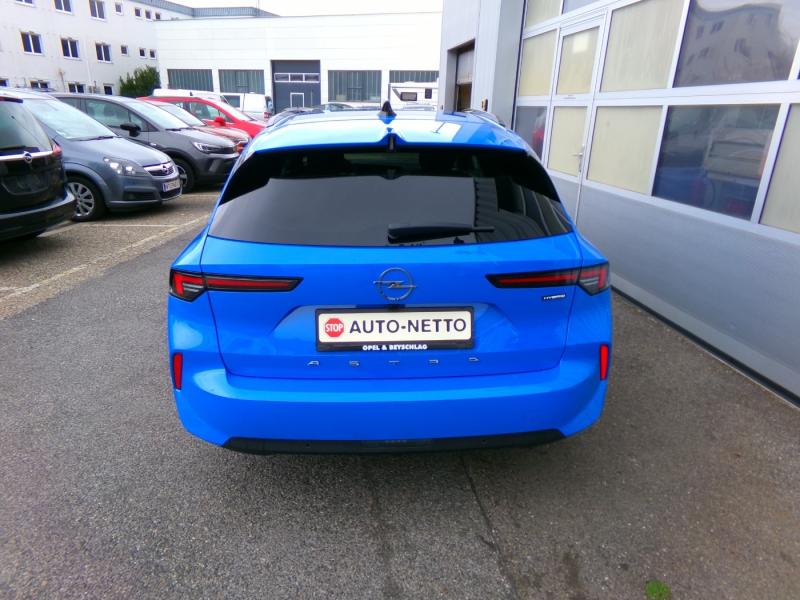 Opel ASTRA  ST  1.2 145PS