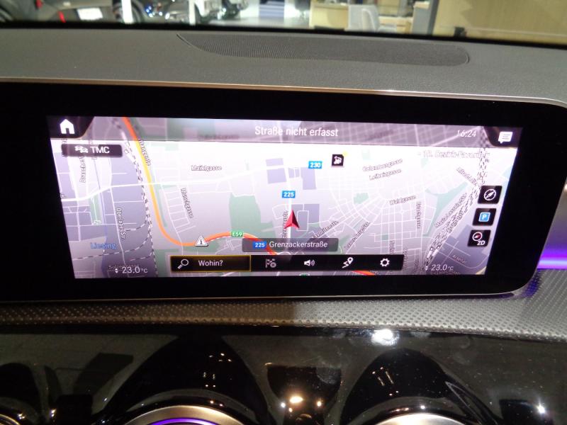 MERCEDES-BENZ A 35 AMG Limousine 4MATIC Aut.