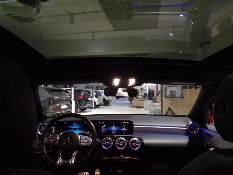 MERCEDES-BENZ A 35 AMG Limousine 4MATIC Aut.