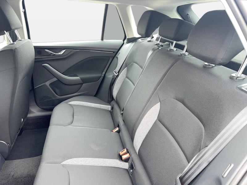 Škoda Kamiq Essence TSI