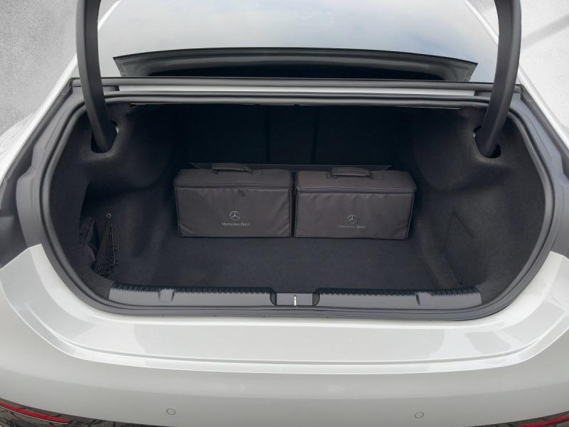 MERCEDES-BENZ AMG EQE 43 4MATIC