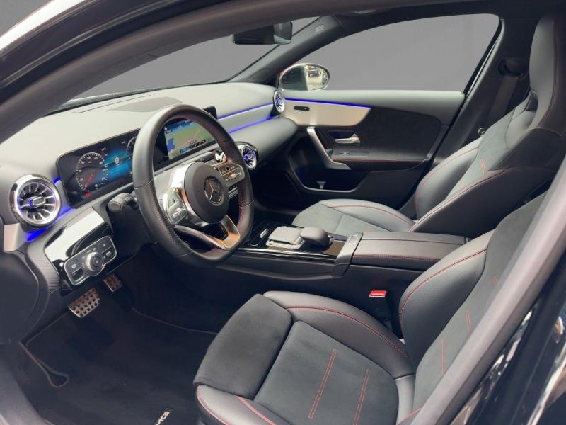 MERCEDES-BENZ A 250 e AMG-Line