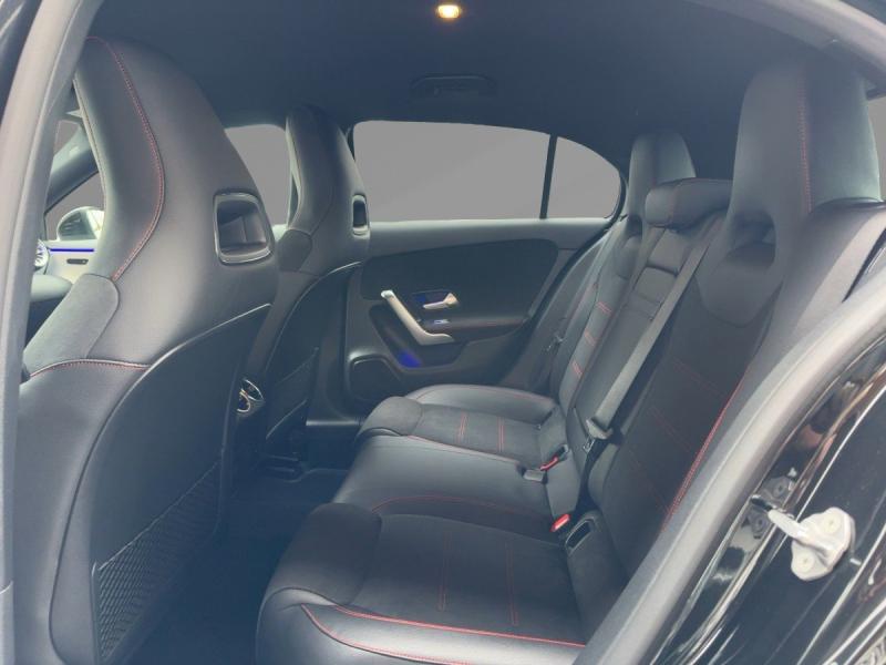 MERCEDES-BENZ A 250 e AMG-Line