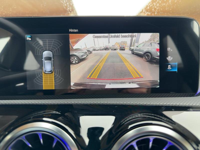 MERCEDES-BENZ A 250 e AMG-Line