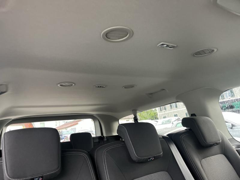 VW Caravelle LR TDI