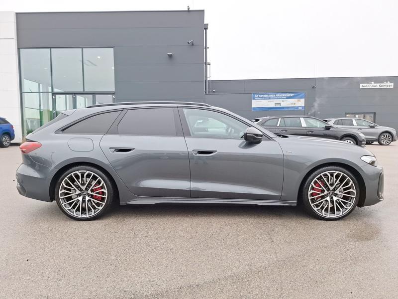 Audi A5 Avant e-hybrid quattro 270 kW