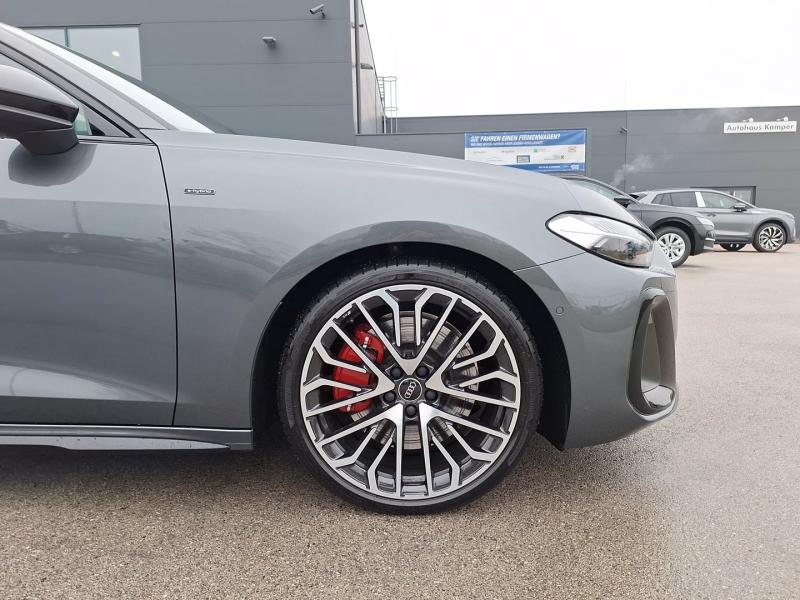 Audi A5 Avant e-hybrid quattro 270 kW