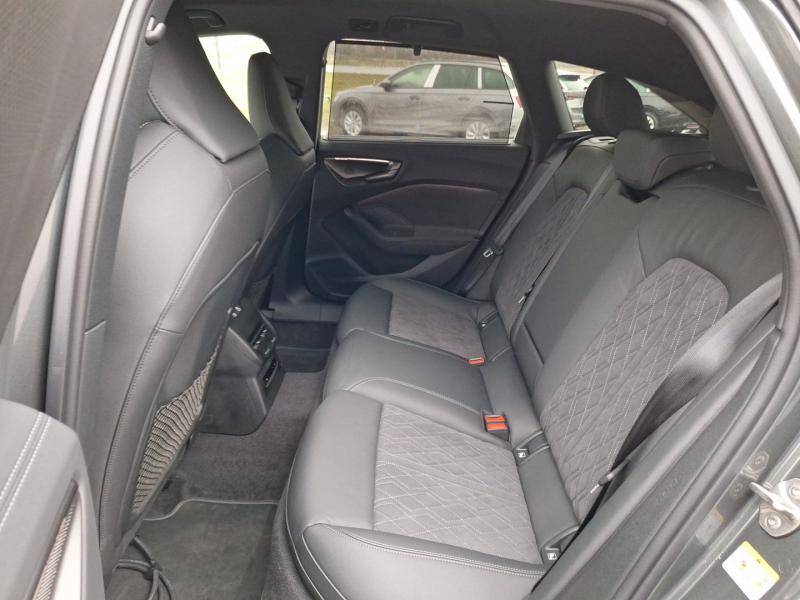 Audi A5 Avant e-hybrid quattro 270 kW