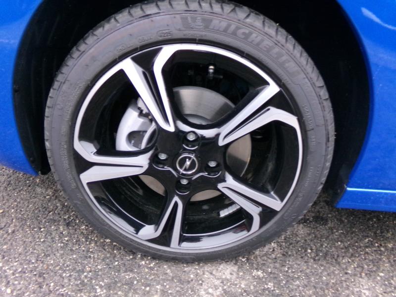 Opel Corsa 1.2 Turbo GS