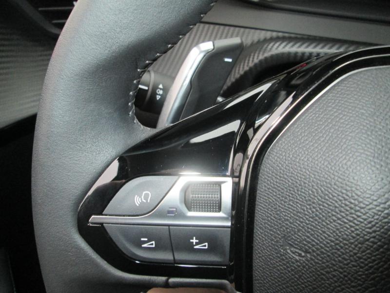 Peugeot 208 Allure PureTech 100 S&S EA