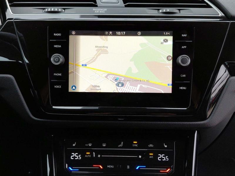 VW Touran Highline TDI SCR DSG