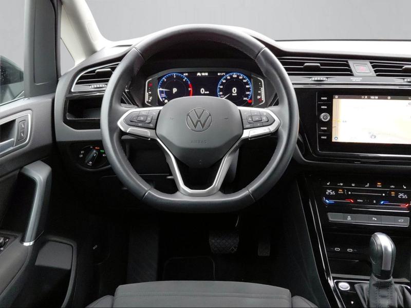VW Touran Highline TDI SCR DSG