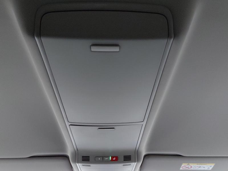 VW Touran Highline TDI SCR DSG