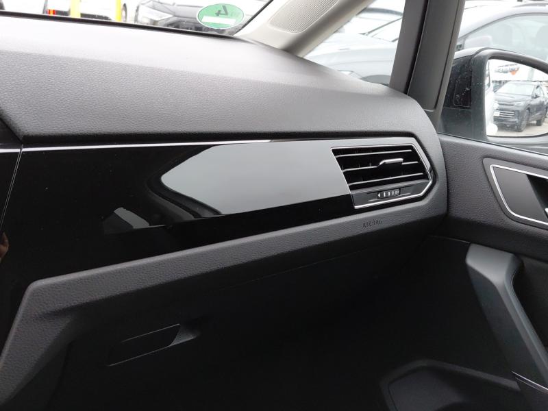VW Touran Highline TDI SCR DSG