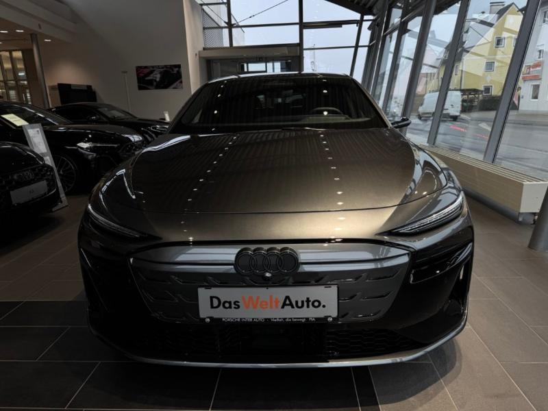 Audi S6 Avant e-tron