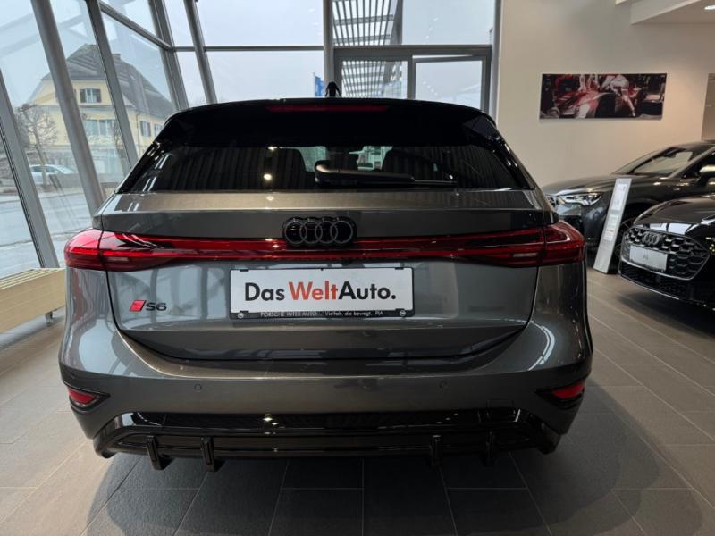 Audi S6 Avant e-tron