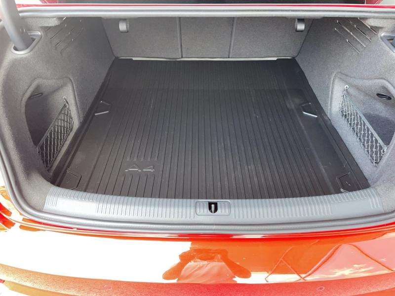 Audi A4 Limousine 2.0 TDI Sport