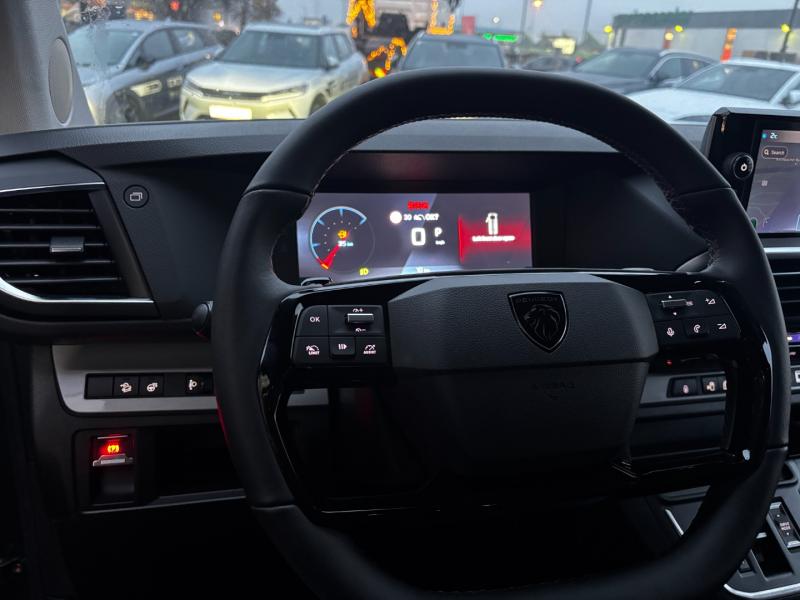 Traveller Premium L3 BHDi 180 EAT8