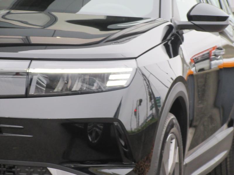 Opel GRANDLAND BED 1.2 DKG 145PS