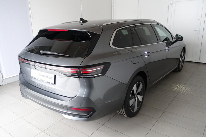 VW Passat Variant Business TDI DSG