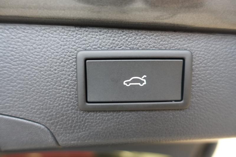 VW Passat Variant Business TDI DSG