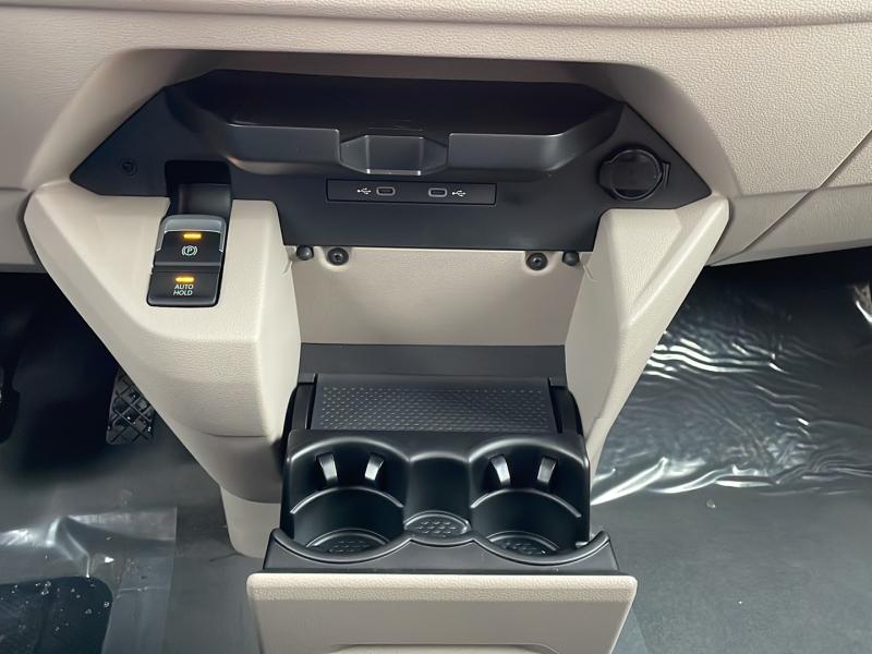 VW Multivan Business eHybrid 180 kW 4MOTION