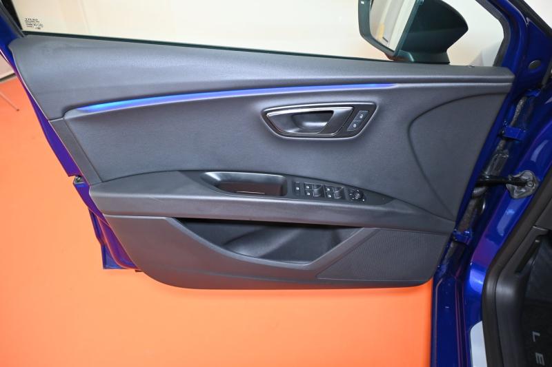 SEAT Leon Kombi FR Black-Edition TSI DSG