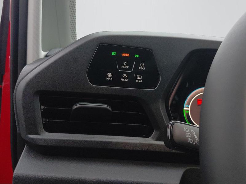 VW Caddy eHybrid 110 kW